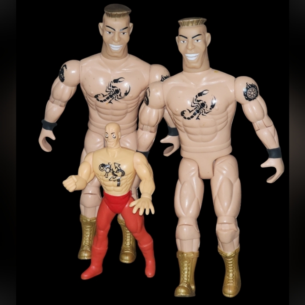 Lot 0f 3 WWE Wrestling Guys Vintage 2 -9" & 1 - 5.5" Wrestler Toy Action Figures